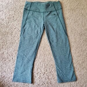 The North Face flashdry xd cropped leggings size small